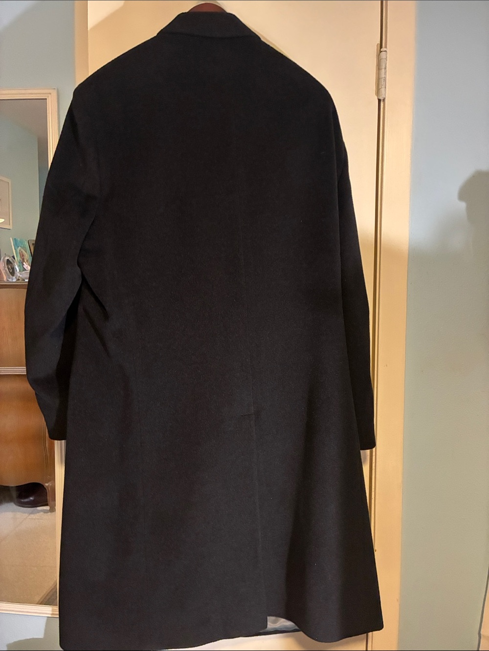 Calvin Klein Men's Black Wool and Cashmere OverCoat - Picture 2 of 8